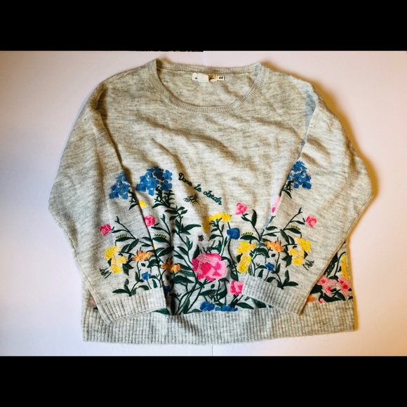 Lot of 2 H&M floral oversized Spring fluff sweater - Picture 3 of 6